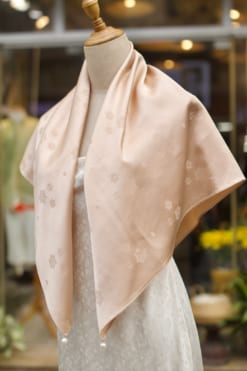 BEADED SQUARE SILK SCARF (90CM)